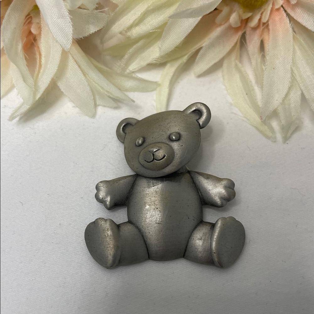 Vintage Silver Teddy Bear Moveable Brooch EUC